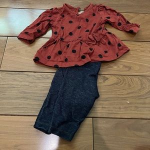 Just one you, Carters - Baby Girl outfit - Sz 3m